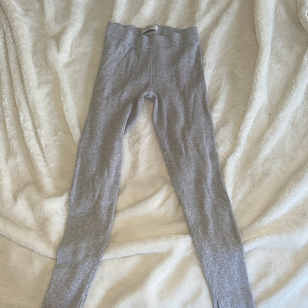 Aritzia / Babaton Gray Knit Ribbed Leggings